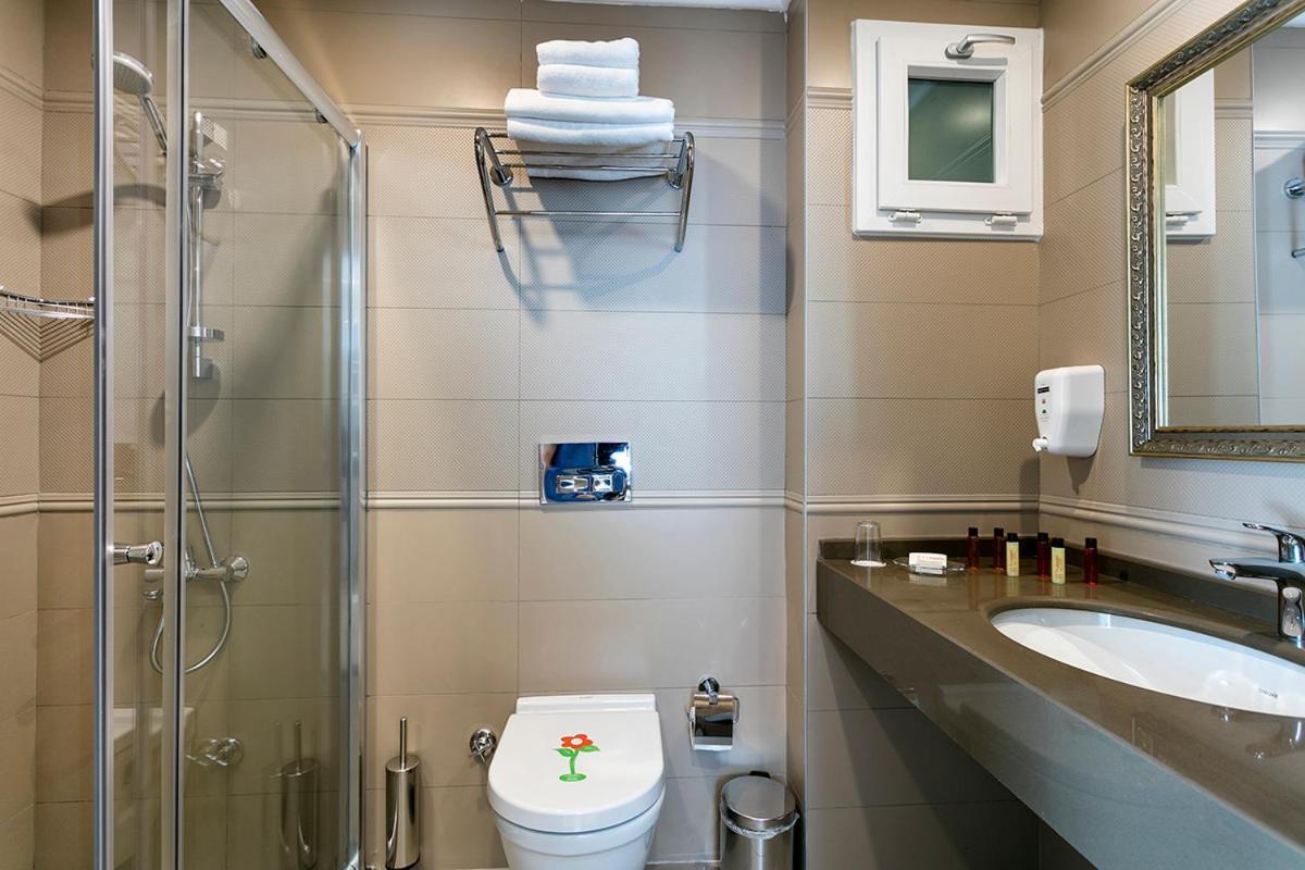 The Room Hotel & Apartments Анталия Екстериор снимка