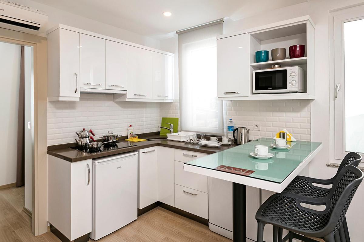 The Room Hotel & Apartments Анталия Екстериор снимка