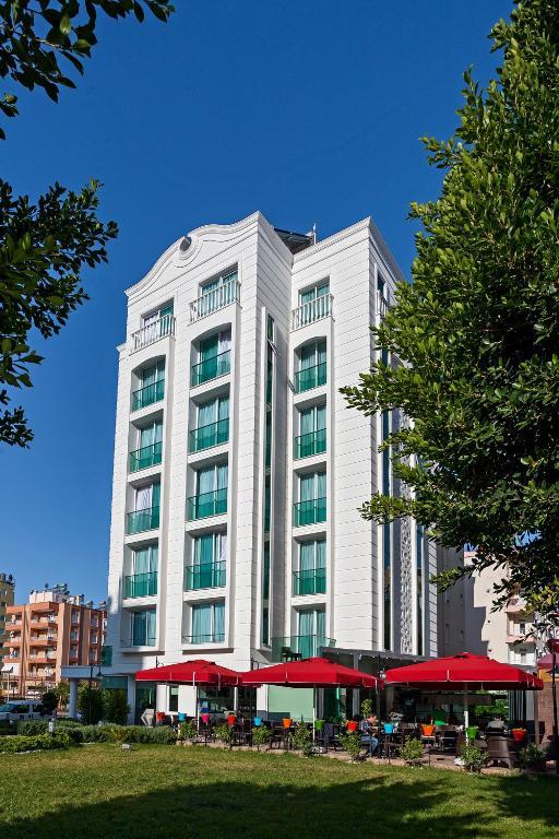 The Room Hotel & Apartments Анталия Екстериор снимка
