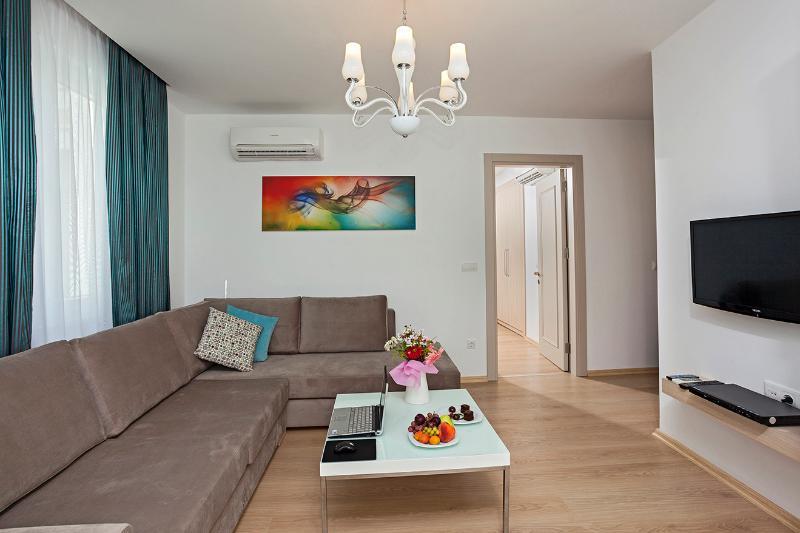 The Room Hotel & Apartments Анталия Екстериор снимка