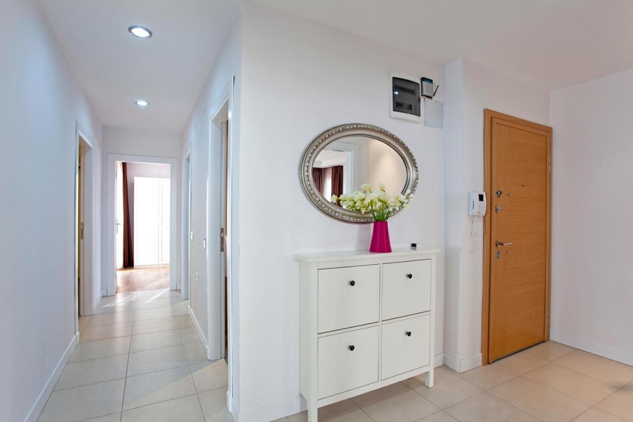The Room Hotel & Apartments Анталия Екстериор снимка